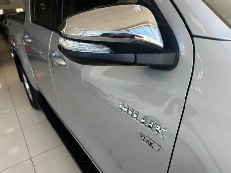 TOYOTA Hilux Caminhonete 2.7 16V 4P SR CABINE DUPLA AUTOMTICO, Foto 6