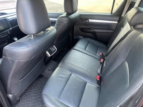 TOYOTA Hilux Caminhonete 2.7 16V 4P SRV FLEX CABINE DUPLA AUTOMTICO, Foto 7