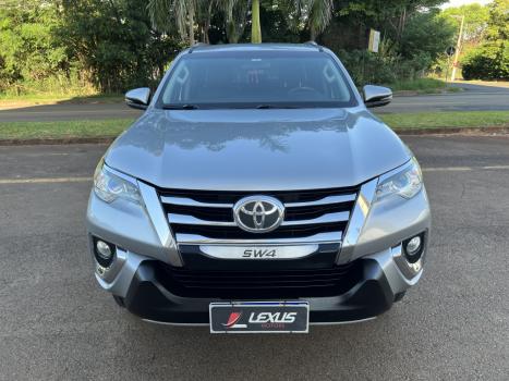 TOYOTA Hilux SW4 2.7 16V 4P FLEX SRV 7 LUGARES AUTOMTICO, Foto 11