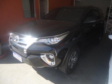 TOYOTA Hilux SW4 2.7 16V 4P FLEX SRV 7 LUGARES AUTOMTICO, Foto 2