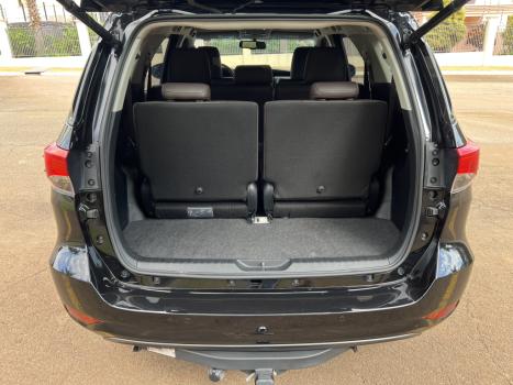 TOYOTA Hilux SW4 2.7 16V 4P FLEX SRV 7 LUGARES AUTOMTICO, Foto 8