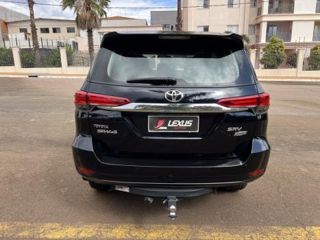 TOYOTA Hilux SW4 2.7 16V 4P FLEX SRV 7 LUGARES AUTOMTICO, Foto 7