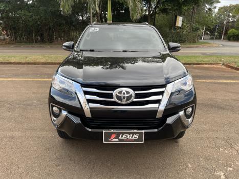 TOYOTA Hilux SW4 2.7 16V 4P FLEX SRV 7 LUGARES AUTOMTICO, Foto 9