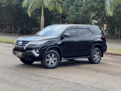 TOYOTA Hilux SW4 2.7 16V 4P FLEX SRV 7 LUGARES AUTOMTICO, Foto 2