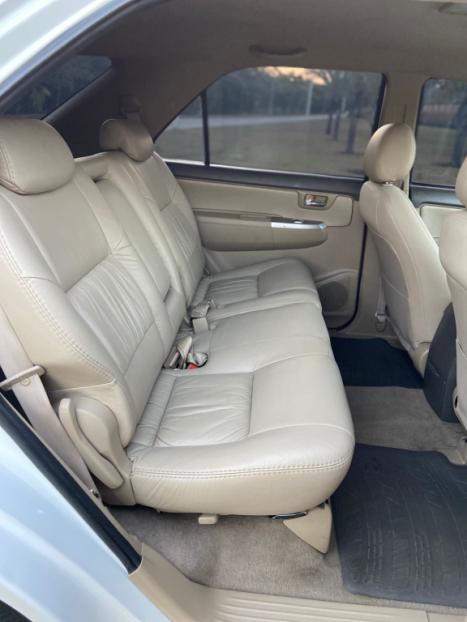 TOYOTA Hilux SW4 2.7 16V 4P SR FLEX AUTOMTICO, Foto 12