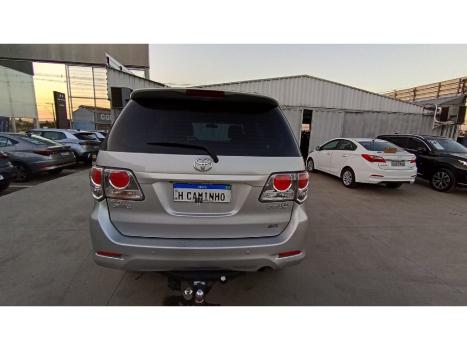 TOYOTA Hilux SW4 2.7 16V 4P SR AUTOMTICO, Foto 6