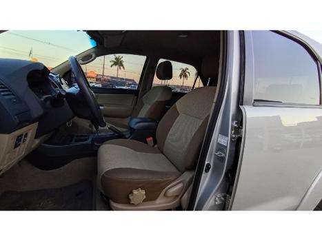 TOYOTA Hilux SW4 2.7 16V 4P SR AUTOMTICO, Foto 11