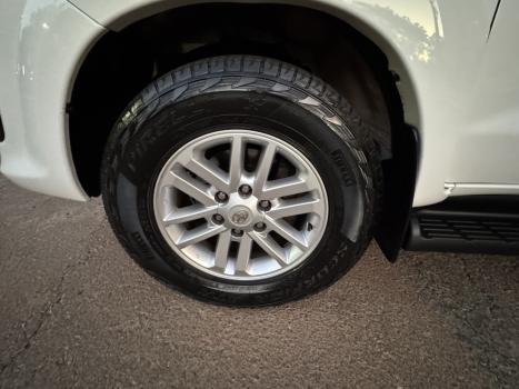 TOYOTA Hilux SW4 2.7 16V 4P FLEX SR 7 LUGARES AUTOMTICO, Foto 9