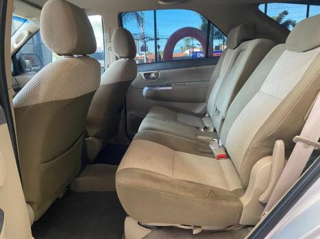 TOYOTA Hilux SW4 2.7 16V 4P SR FLEX AUTOMTICO, Foto 13