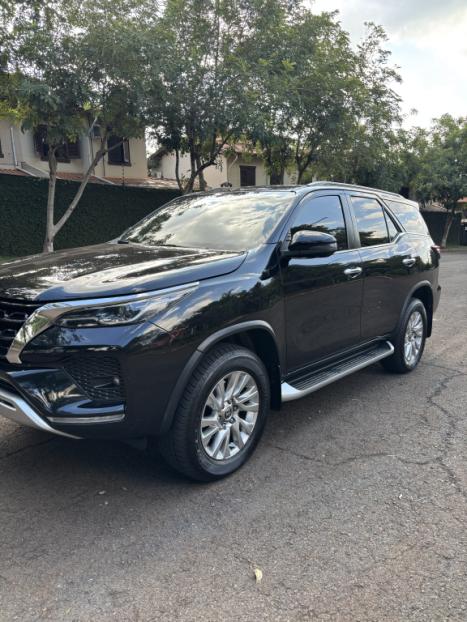 TOYOTA Hilux SW4 2.8 16V 4P SRX 4X4 7 LUGARES TURBO DIESEL AUTOMTICO, Foto 10