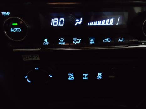 TOYOTA Hilux SW4 2.8 16V 4P SRX 4X4 7 LUGARES TURBO DIESEL AUTOMTICO, Foto 9