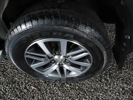 TOYOTA Hilux SW4 2.8 16V 4P SRX 4X4 7 LUGARES TURBO DIESEL AUTOMTICO, Foto 14