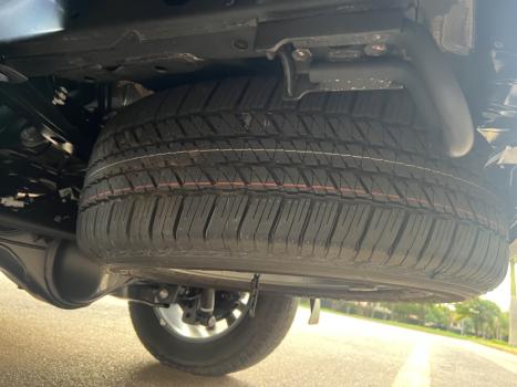 TOYOTA Hilux SW4 2.8 16V 4P SRX 4X4 7 LUGARES TURBO DIESEL AUTOMTICO, Foto 12