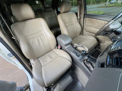 TOYOTA Hilux SW4 3.0 16V 4P SRV 4X4 7 LUGARES TURBO DIESEL AUTOMTICO, Foto 19