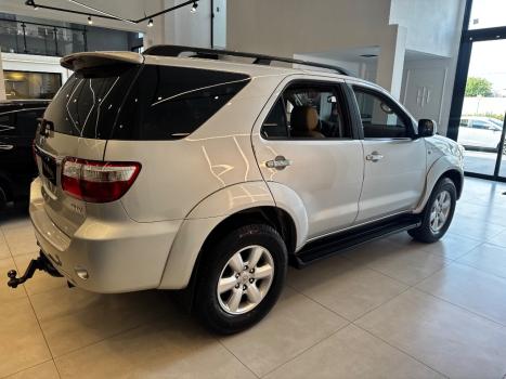 TOYOTA Hilux SW4 3.0 16V 4P SRV 4X4 7 LUGARES TURBO DIESEL AUTOMTICO, Foto 14