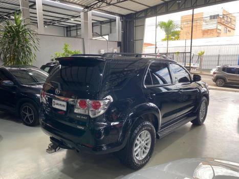 TOYOTA Hilux SW4 3.0 16V 4P SRV 4X4 TURBO DIESEL AUTOMTICO, Foto 5