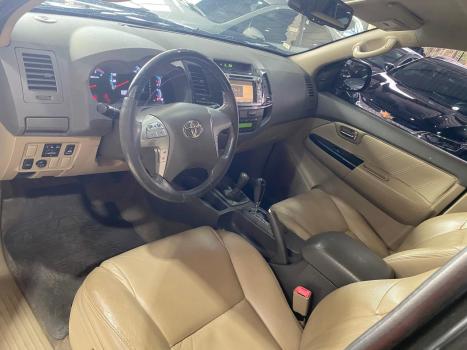TOYOTA Hilux SW4 3.0 16V 4P SRV 4X4 TURBO DIESEL AUTOMTICO, Foto 10