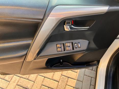 TOYOTA RAV 4 2.0 16V 4P AUTOMTICO, Foto 13