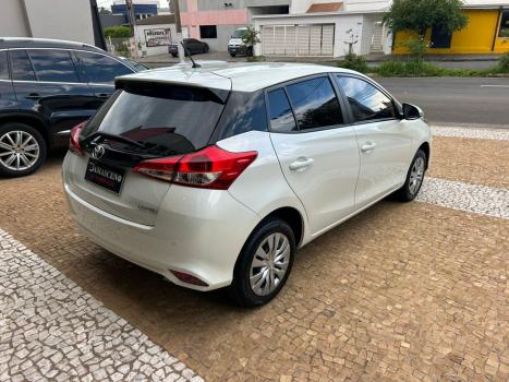 TOYOTA Yaris Hatch 1.3 16V 4P FLEX XL MULTIDRIVE AUTOMTICO CVT, Foto 3