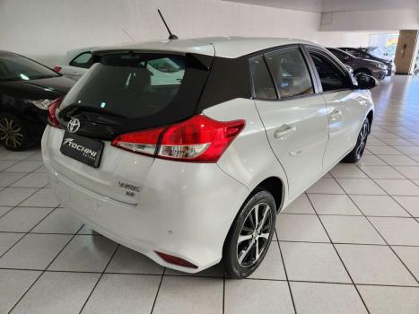 TOYOTA Yaris Hatch 1.5 16V 4P FLEX XS CONNECT MULTIDRIVE AUTOMTICO CVT, Foto 10