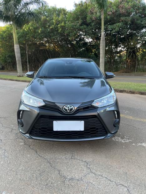 TOYOTA Yaris Hatch 1.5 16V 4P FLEX XS MULTIDRIVE AUTOMTICO CVT, Foto 8