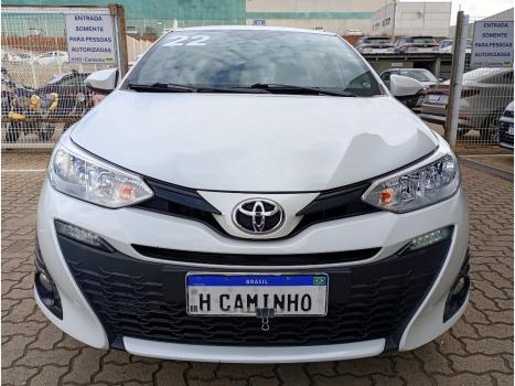 TOYOTA Yaris Hatch 1.5 16V 4P FLEX XL PLUS CONNECT MULTIDRIVE AUTOMTICO CVT, Foto 2