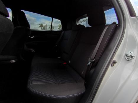TOYOTA Yaris Hatch 1.5 16V 4P FLEX XL PLUS CONNECT MULTIDRIVE AUTOMTICO CVT, Foto 9