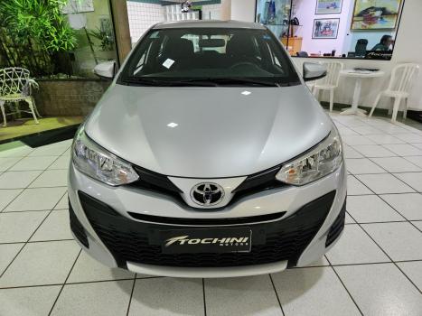 TOYOTA Yaris Hatch 1.3 16V 4P FLEX XL MULTIDRIVE AUTOMTICO CVT, Foto 2