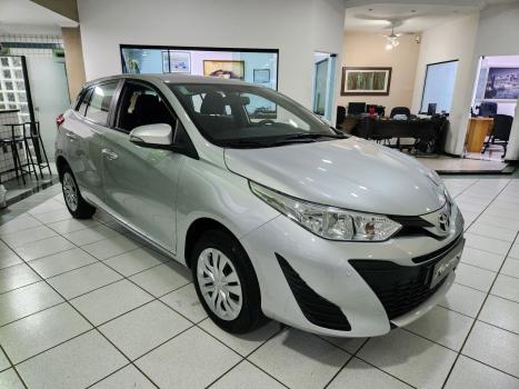TOYOTA Yaris Hatch 1.3 16V 4P FLEX XL MULTIDRIVE AUTOMTICO CVT, Foto 3