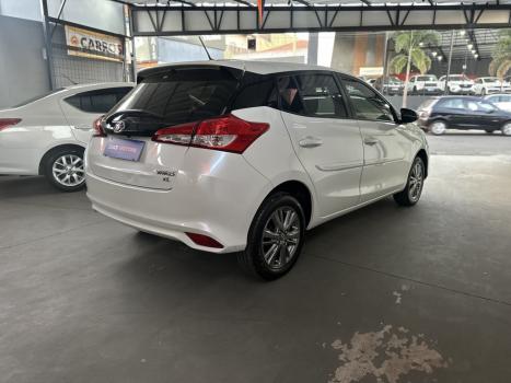 TOYOTA Yaris Hatch 1.3 16V 4P FLEX XL MULTIDRIVE AUTOMTICO CVT, Foto 5