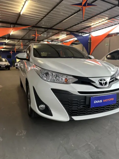 TOYOTA Yaris Hatch 1.3 16V 4P FLEX XL MULTIDRIVE AUTOMTICO CVT, Foto 18