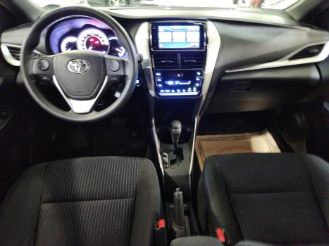 TOYOTA Yaris Hatch 1.5 16V 4P FLEX XL PLUS CONNECT MULTIDRIVE AUTOMTICO CVT, Foto 7