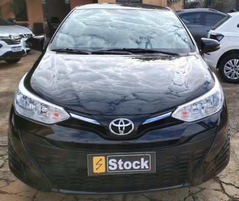 TOYOTA Yaris Hatch 1.5 16V 4P FLEX XL PLUS CONNECT MULTIDRIVE AUTOMTICO CVT, Foto 1