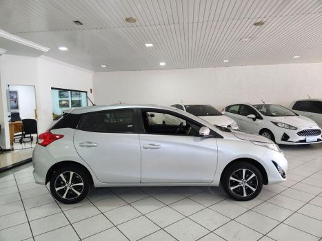 TOYOTA Yaris Hatch 1.5 16V 4P FLEX XS CONNECT MULTIDRIVE AUTOMTICO CVT, Foto 12