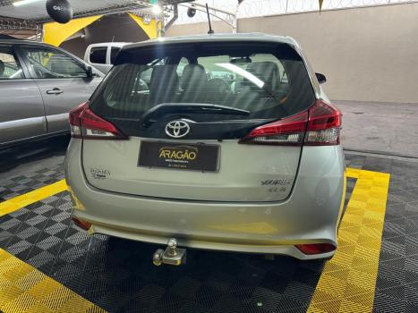 TOYOTA Yaris Hatch 1.5 16V 4P FLEX XLS MULTIDRIVE AUTOMTICO CVT, Foto 6