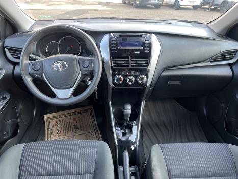 TOYOTA Yaris Sedan 1.5 16V 4P FLEX XL MULTIDRIVE AUTOMTICO CVT, Foto 10