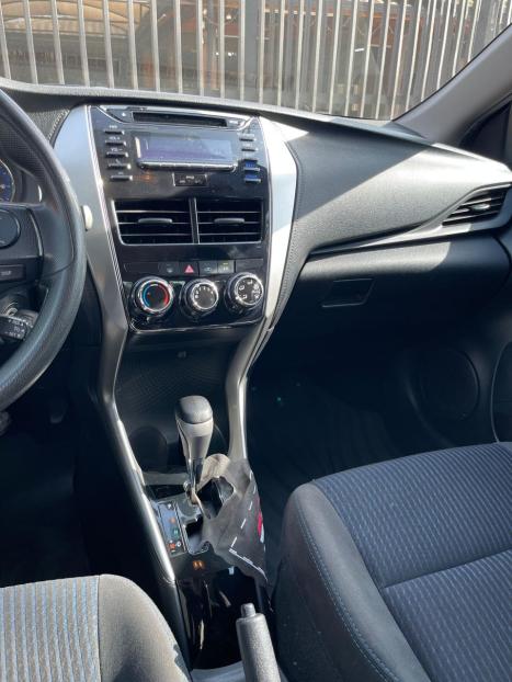 TOYOTA Yaris Sedan 1.5 16V 4P FLEX XL MULTIDRIVE AUTOMTICO CVT, Foto 7