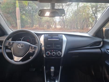TOYOTA Yaris Sedan 1.5 16V 4P FLEX XL MULTIDRIVE AUTOMTICO CVT, Foto 9