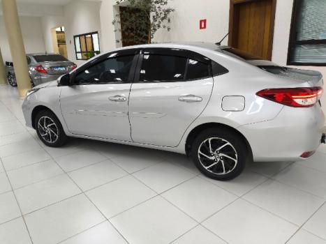 TOYOTA Yaris Sedan 1.5 16V 4P FLEX XL PLUS TECH MULTIDRIVE AUTOMTICO CVT, Foto 13