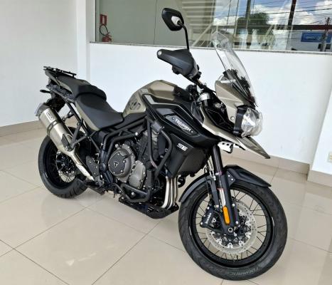 TRIUMPH Tiger 1200 DESERT EDITION, Foto 1