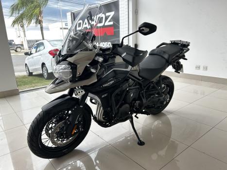TRIUMPH Tiger 1200 DESERT EDITION, Foto 3