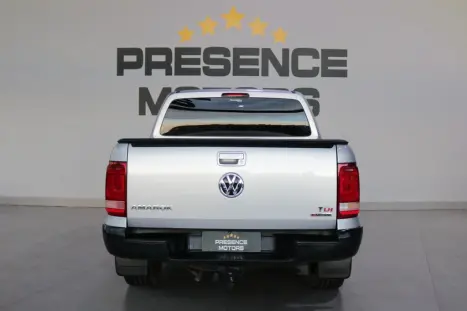 VOLKSWAGEN Amarok 2.0 16V 4X4 CABINE DUPLA TRENDLINE TURBO INTERCOOLER AUTOMTICO, Foto 6