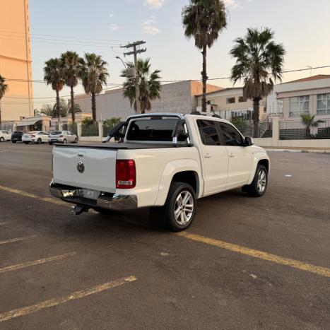 VOLKSWAGEN Amarok 2.0 16V 4X4 CABINE DUPLA HIGHLINE ULTIMATE TURBO INTERCOOLER AUTOMTICO, Foto 4