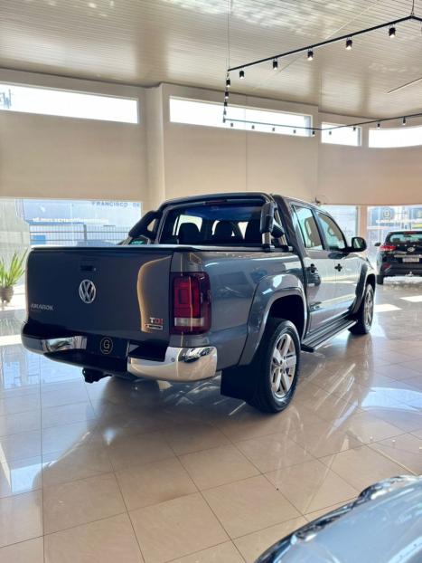 VOLKSWAGEN Amarok 2.0 16V 4X4 CABINE DUPLA HIGHLINE TURBO INTERCOOLER AUTOMTICO, Foto 4