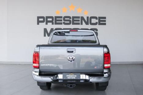 VOLKSWAGEN Amarok 3.0 V6 CABINE DUPLA HIGHLINE 4X4 TURBO INTERCOOLER AUTOMTICO, Foto 6