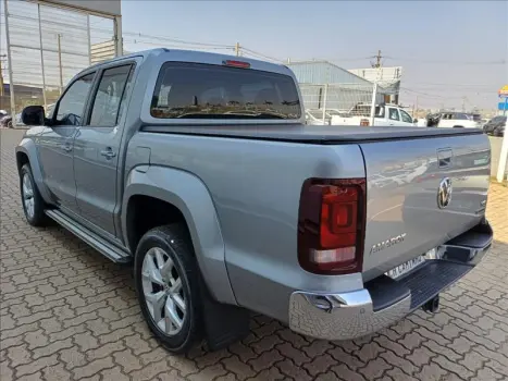 VOLKSWAGEN Amarok 3.0 V6 CABINE DUPLA HIGHLINE 4X4 TURBO INTERCOOLER AUTOMTICO, Foto 7