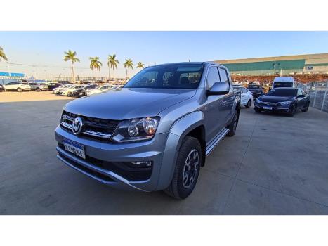 VOLKSWAGEN Amarok 3.0 V6 CABINE DUPLA CONFORT 4X4 TURBO INTERCOOLER AUTOMTICO, Foto 1