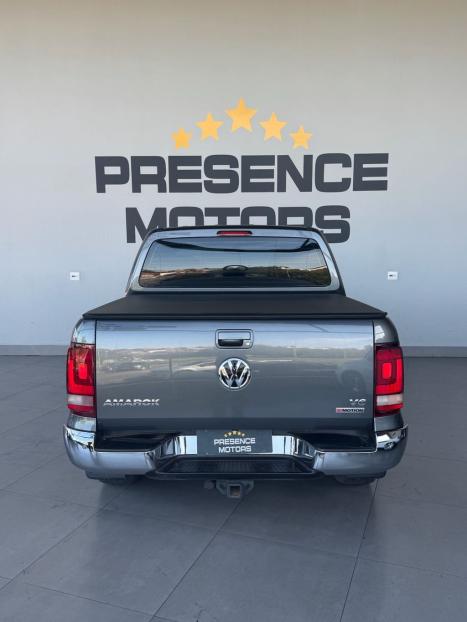 VOLKSWAGEN Amarok 3.0 V6 CABINE DUPLA HIGHLINE 4X4 TURBO INTERCOOLER AUTOMTICO, Foto 5