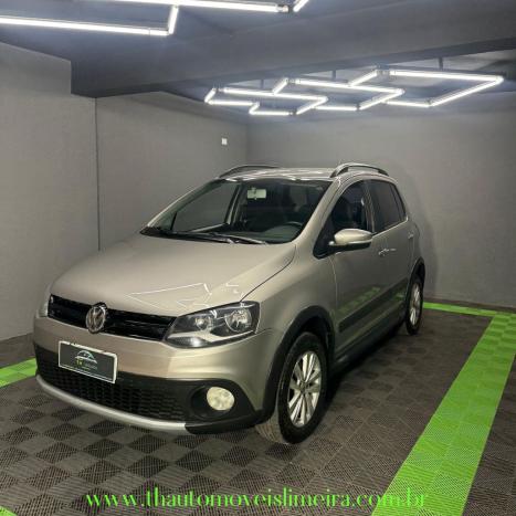 VOLKSWAGEN Crossfox 1.6 4P FLEX, Foto 8