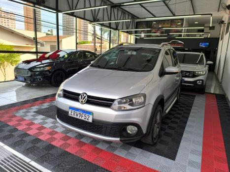 VOLKSWAGEN Crossfox 1.6 4P FLEX, Foto 2